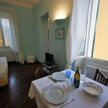 Casetta Di Charme Apartment Imperia