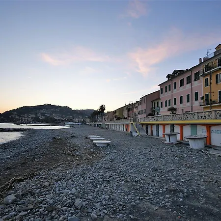 Casetta Di Charme Imperia